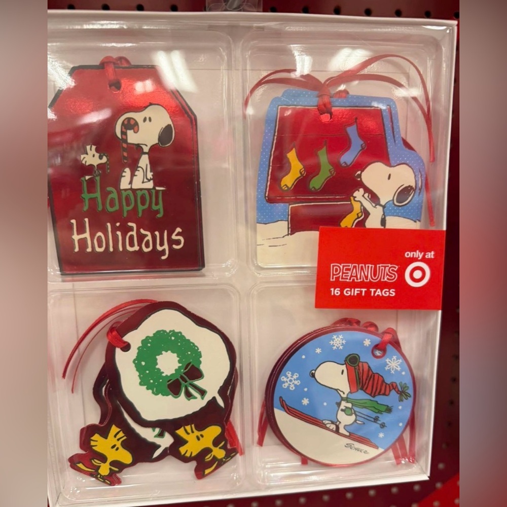 Peanuts Snoopy Festive Gift Tags Set - Red and Green